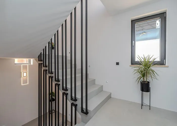 Stunning In Privlaka Holiday home Zadar