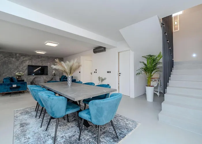 Stunning In Privlaka * Zadar