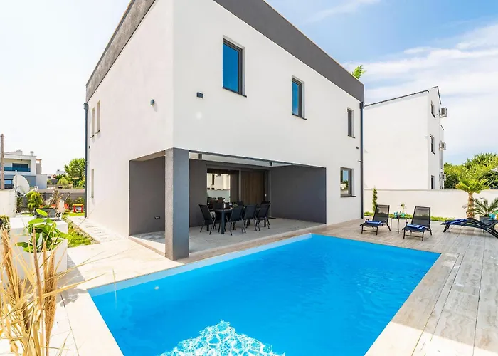 Holiday home Stunning In Privlaka