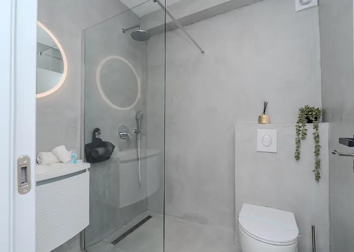 Holiday home Stunning In Privlaka *